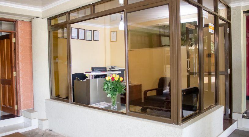 Fahari Palace Serviced Apartments ไนโรบี ภายนอก รูปภาพ